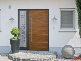 Einbaubeispiele | Moderne Haustür aus Holz | KAPPELHOFF in Melle